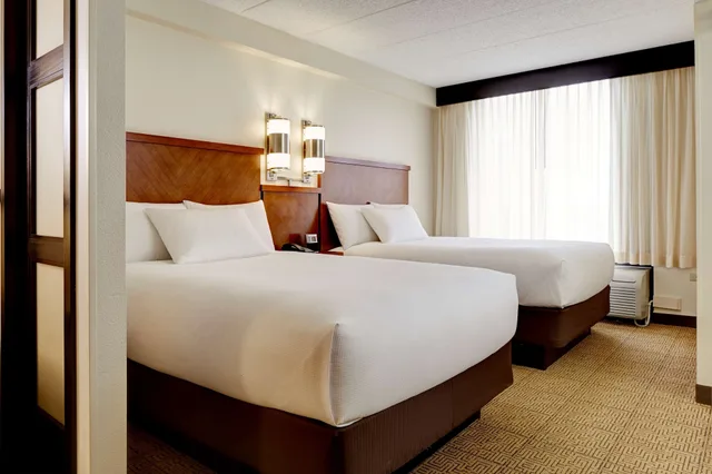 جناح بسريرين كوين مع أريكة، Hyatt Place Richmond Airport 1/7