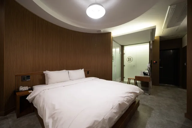 غرفة بريميوم بسرير مزدوج، Brown-Dot Hotel Daegu Hyukshin Doshi 6/9