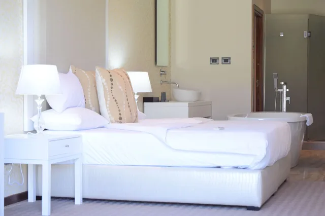 غرفة قياسية بسرير كينج بإطلالة على الحديقة بغرفة نوم واحدة، St Andrews Signature Hotel Spa 10/10