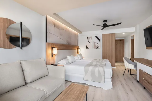 غرفة قياسية بسريرين منفصلين بشرفة، Riu Palace Nautilus - Adults Only 4/10