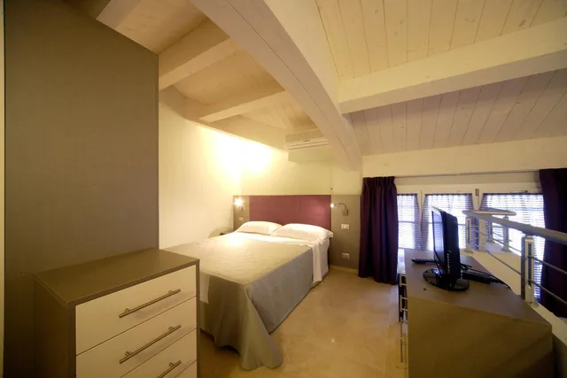 1 Bedroom, Apartment, Two Story، Residence Hotel Le Viole 10/10