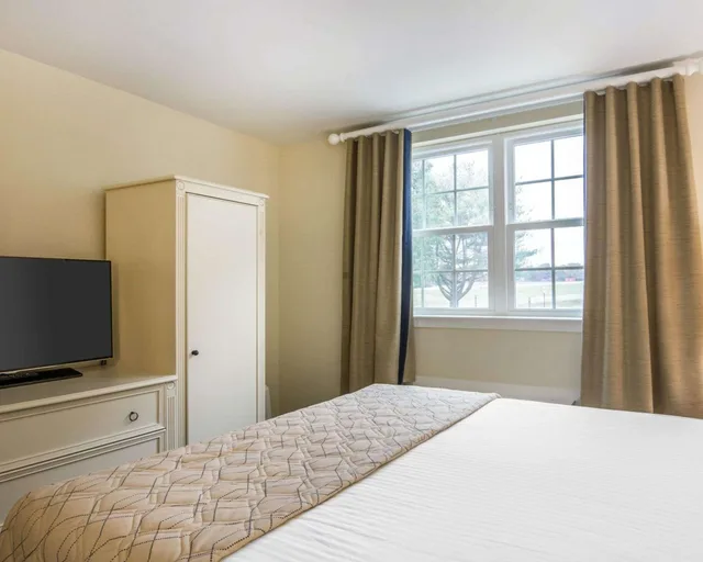 غرفة قياسية بسرير كوين، Bluegreen Vacations Shenandoah Crossing, an Ascend Collection Resort 1/3