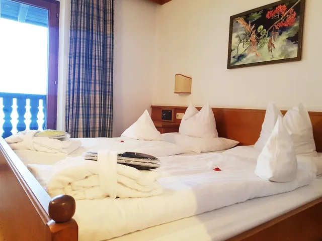 غرفة قياسية بسرير مزدوج، HAUS WOLF IM ALPINE PALACE NEW BALANCE LUXUS RESORT 2/4