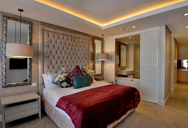 استوديو فاخر، The Houghton Hotel Spa Wellness and Golf 4/10