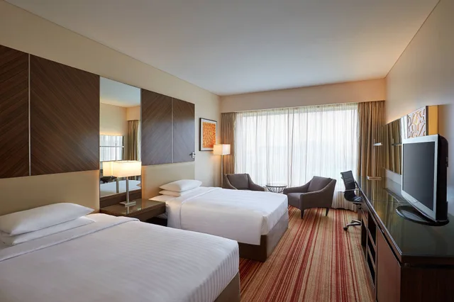 غرفة تنفيذية بسريرين منفصلين، Courtyard By Marriott Mumbai International Airport 3/10