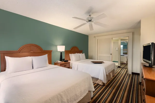 جناح بسريرين كوين مع أريكة، Hampton Inn & Suites Venice Bayside South Sarasota 1/6