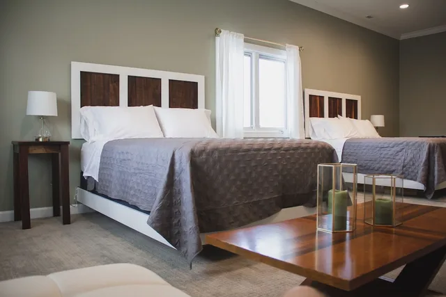 غرفة ديلوكس بسريرين كوين بحمام خاص، The Respite Bed and Breakfast 5/7