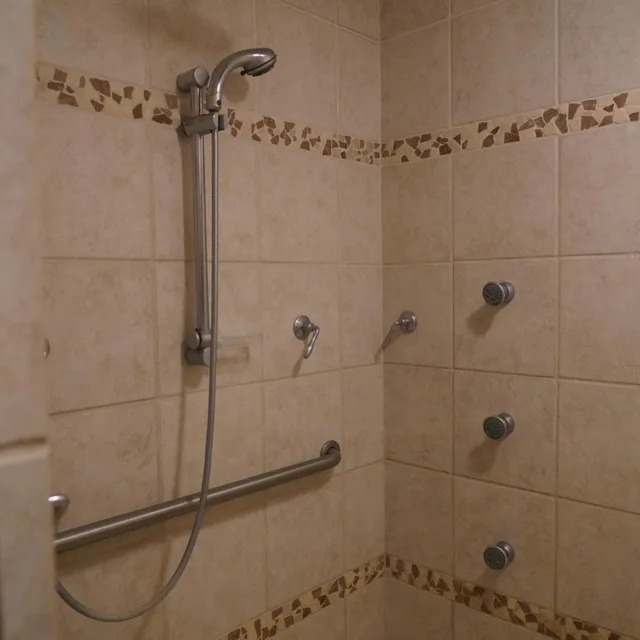 جناح ديلوكس بسرير كينج، RiverBank Lodge 2/2