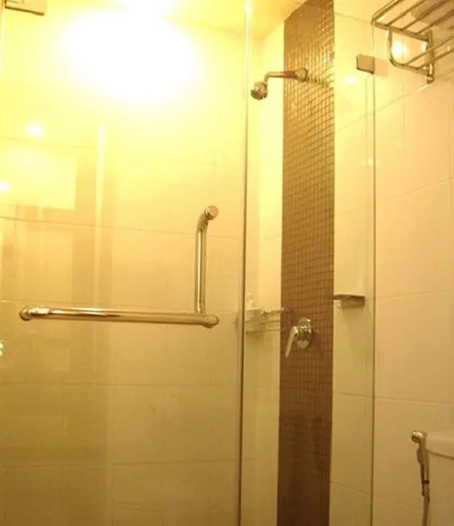 غرفة سوبيريور بسريرين منفصلين، Maninarakorn Hotel 4/4