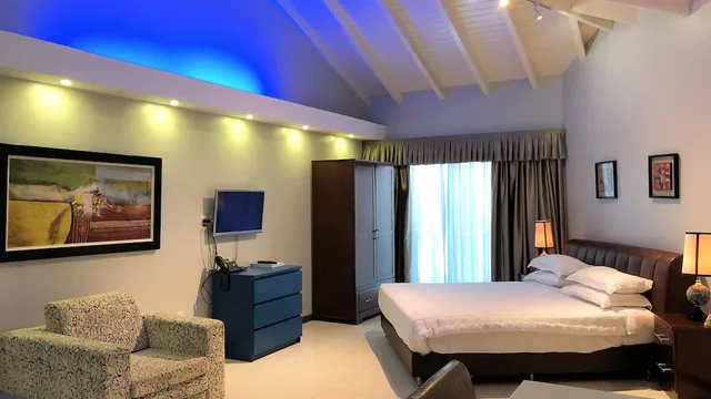 استوديو بسرير كينج، Quints Travelers Inn 2/8