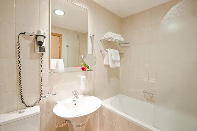 غرفة قياسية بسرير كوين، Aminess Vival Grand Azur Hotel 4/4