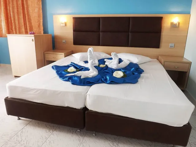 Superior, Twin Beds, Leonidas Hotel & Studios 5/7