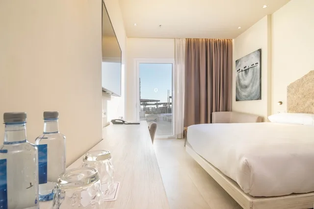Swim Up, King Bed، Hotel Cadiz Bahia 1/8