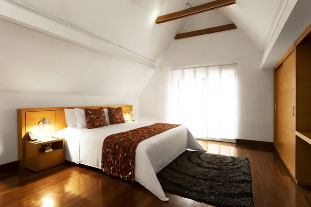 غرفة تقليدية، Hotel bh La Quinta 1/5