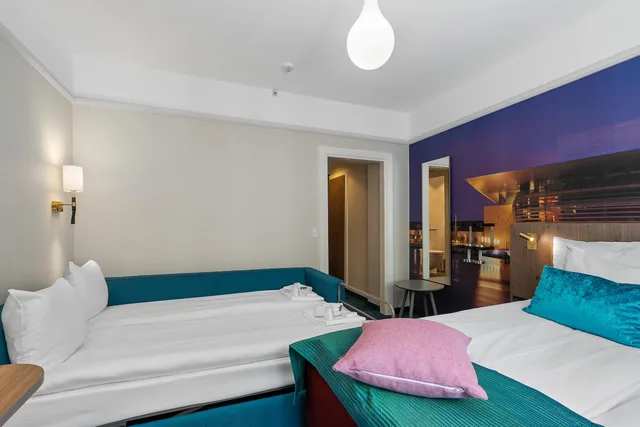 غرفة كلاسيكية بأربعة أسرّة، Profilhotels Richmond 1/7