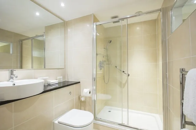 جناح جونيور بسرير كينج، DoubleTree by Hilton Hotel & Spa Chester 10/10