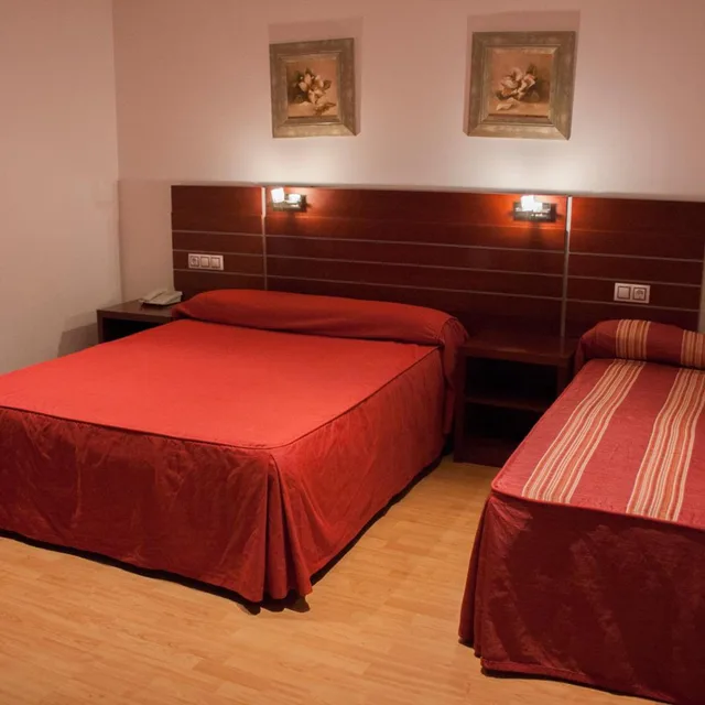 غرفة ثلاثية، Norte Hotel 7/10