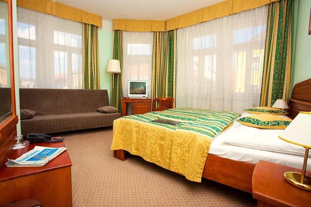غرفة قياسية بسريرين منفصلين، U Divadla Hotel 2/5