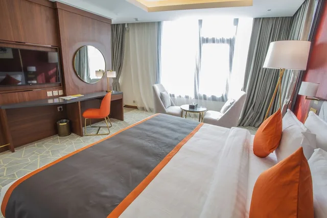 جناح جونيور بسرير كينج مع أريكة، فندق فيلار إن(Velar Inn Hotel) 2/5