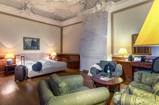 جناح جونيور بسرير كوين، Hotel Schloss Neustadt-Glewe 3/3