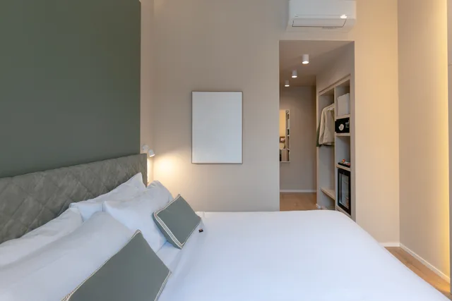 غرفة قياسية بسرير مزدوج، Aiello Hotels - Isola Design District 2/3