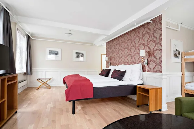 غرفة عائلية بسريرين منفصلين وسرير بطابقين، Best Western Plus Hotel Bakeriet 1/9