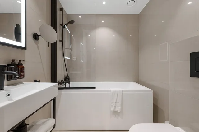 غرفة قياسية بسرير مزدوج، Home Hotel Grand, Gjovik 8/8