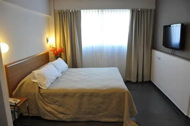 Roberta, Suite, Twin Beds، ROBERTA ROSA DE FONTANA SUITES 1/2