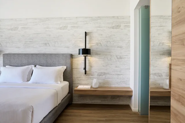 جناح بإطلالة على المسبح، Euphoria Resort 2/3