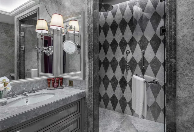 غرفة بسرير مزدوج بإطلالة على الحديقة، Ciragan Palace Kempinski Istanbul 4/5