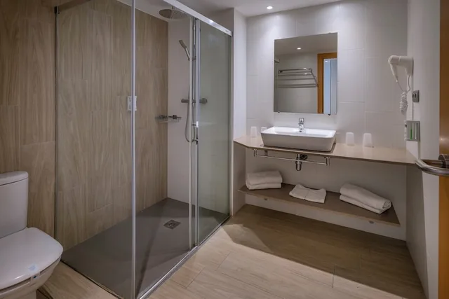 جناح جونيور بسريرين منفصلين بشرفة مع أريكة، 4R Salou Park Resort II 8/10