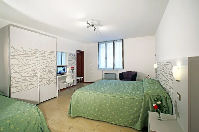 Hotel Marrani، Sesto Fiorentino 13/32