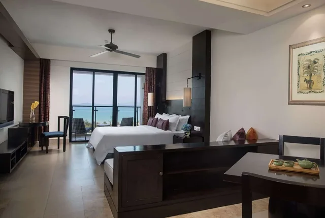 غرفة سوبيريور بسريرين مزدوجين بإطلالة على الحديقة، Ramada Plaza by Wyndham Sanya Bay 8/8