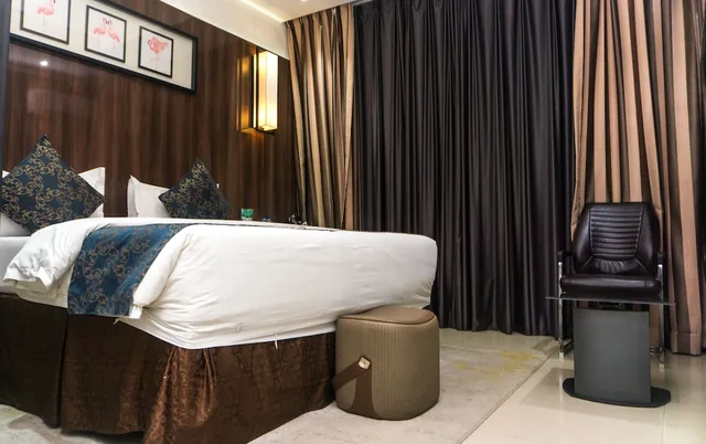 غرفة قياسية بسرير كوين، Green Point Hotel 2/3