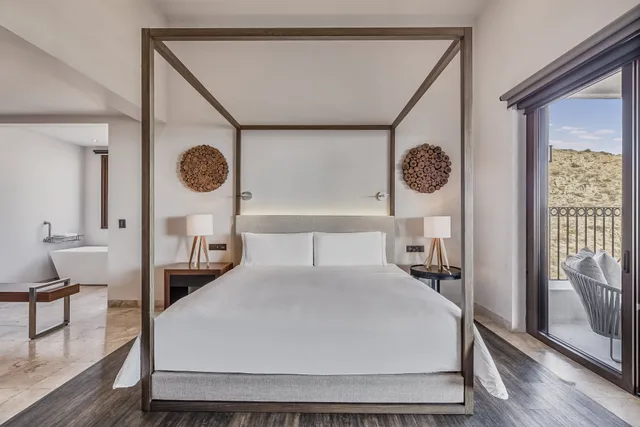 إقامة بسرير كينج وسريرين مزدوجين بغرفتي نوم يُسمح فيها بالحيوانات الأليفة، Live Aqua Private Residences Los Cabos 3/10
