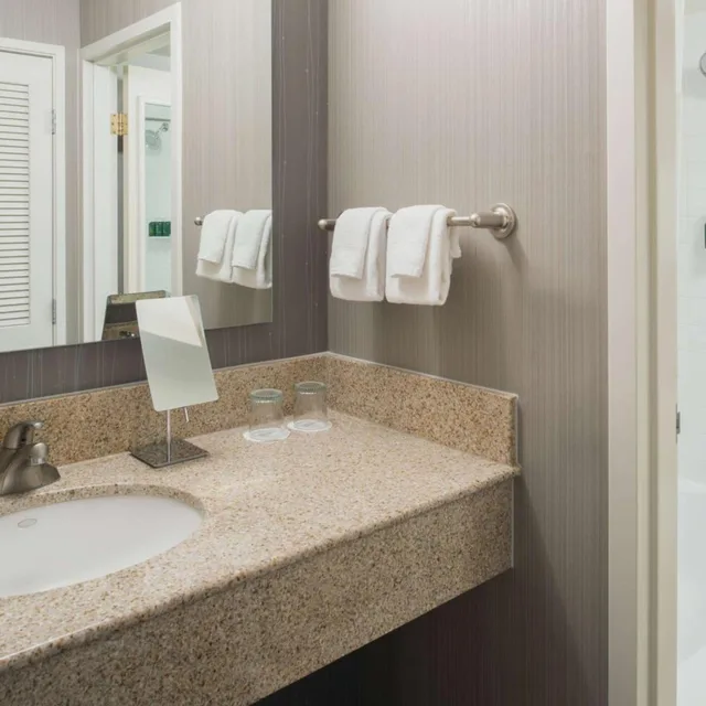 جناح بسريرين كوين بغرفتي نوم، Sonesta Select Seattle Bellevue Redmond 3/3