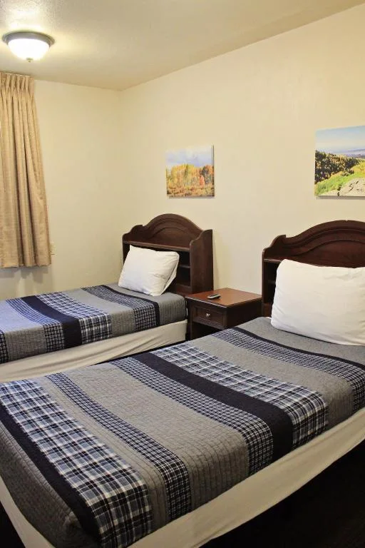 شقة بـ3 غرف نوم، Bowen Motel 3/6