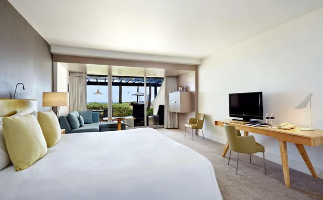 غرفة بسرير كينج، Beach Club at The Boca Raton 2/2