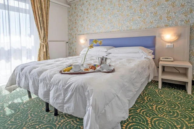 Room, Double Bed, Sea View, Principe 6/8