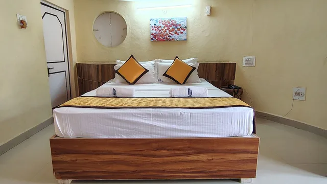 كوخ بسرير فردي بإطلالة على الحديقة، KISHKINDA HERITAGE RESORT 1/8