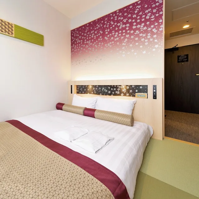 Sakura, Double Bed, Top Floor، KOKO HOTEL Shinjuku Yotsuya 2/6