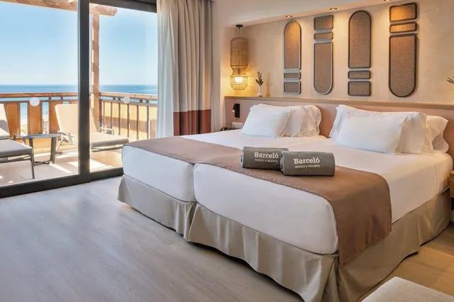 جناح ديلوكس بسريرين منفصلين بإطلالة على البحر، Barcelo Tenerife Royal Level 3/10