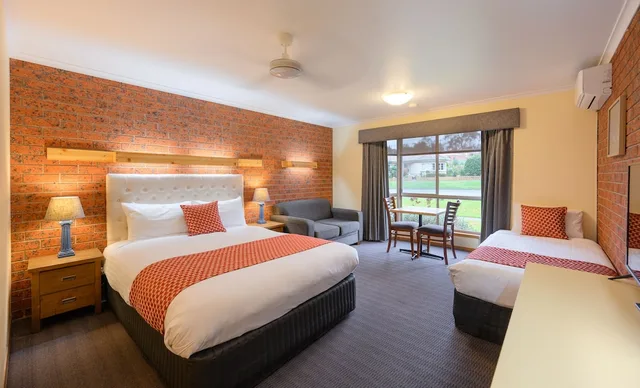 غرفة سوبيريور بسرير كوين، Aat 28 Goldsmith Motel 3/6