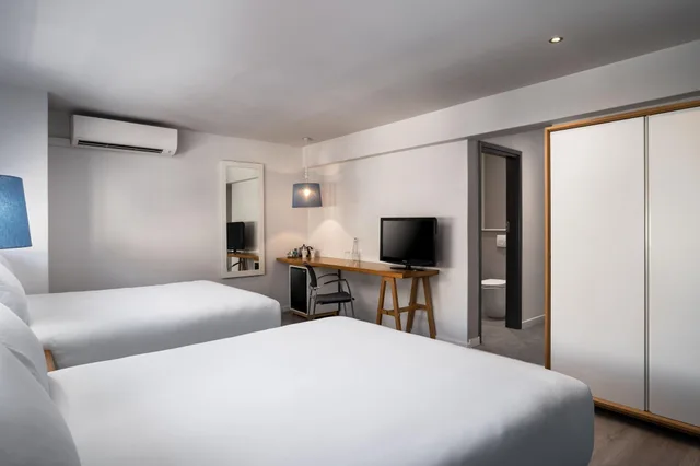 غرفة بسرير مزدوج، Protea Hotel by Marriott Cape Town Sea Point 1/4