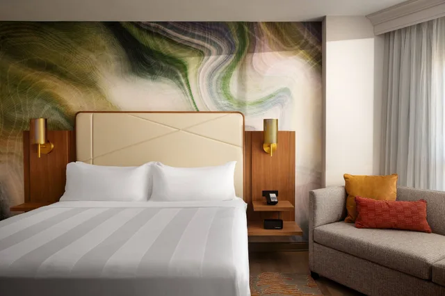 Room, King Bed, Sofa, Fort Collins Marriott 1/10