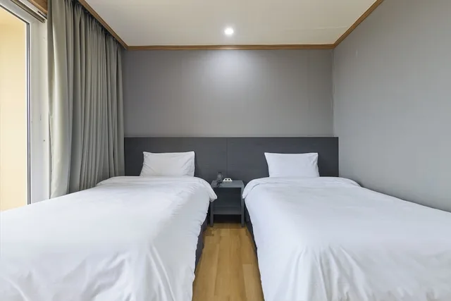Basement, Villa, 2 Futon Beds, 20 Pyeong، Mauna Ocean Resort 3/6