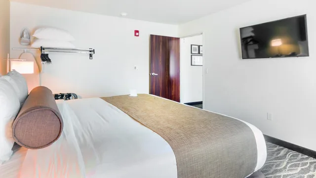 غرفة عائلية لذوي الإعاقة، Cobblestone Hotel & Suites Janesville 6/8