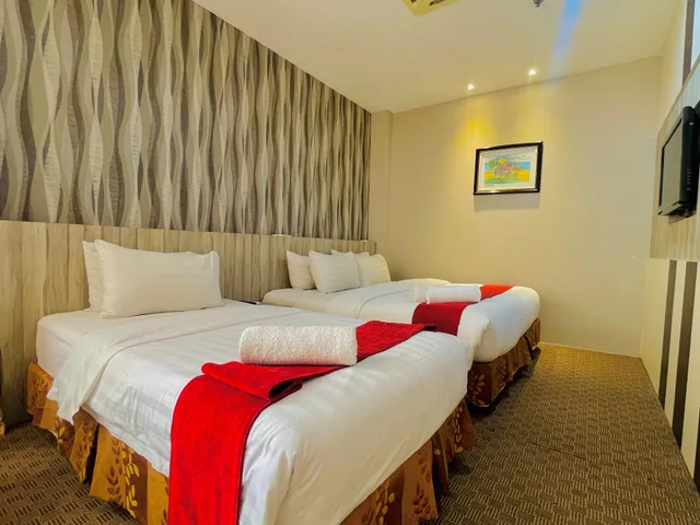 جناح بسرير كينج وسرير فردي، La Boss Hotel 2/2