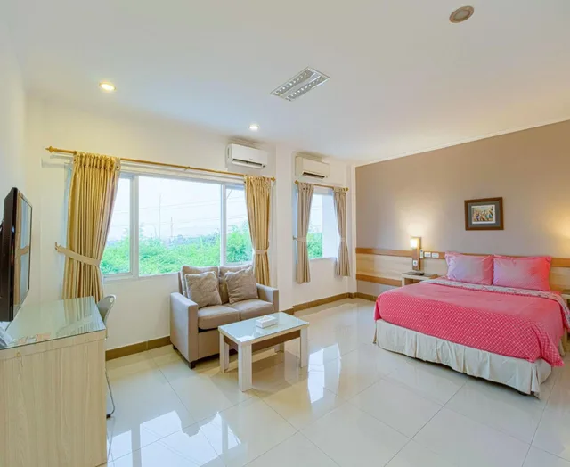 Deluxe, Double Bed, Citrus House Com Bogor 5/9