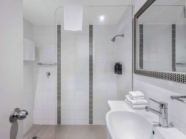 غرفة سوبيريور بسرير كينج، MERCURE TOWNSVILLE 3/4